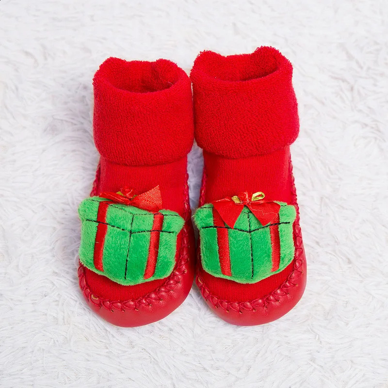 Merry Christmas Socks for Children Boys and Girls Knitted Warm Socks for Santa Claus Knitted Warm Socks for Autumn Year Decoration Socks 241118