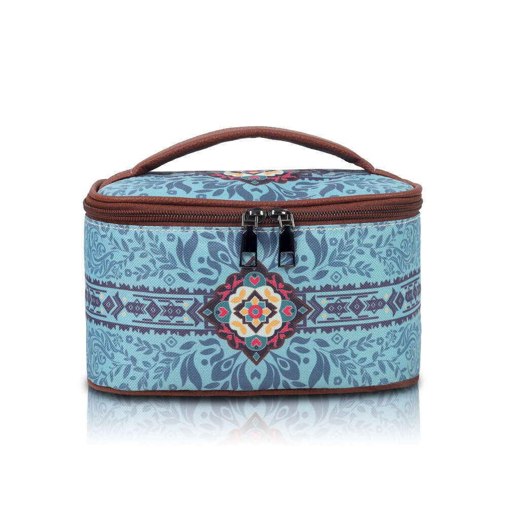 Hot selling Bohemian style makeup lightweight and portable women's large capacity storage bag, beauty bag