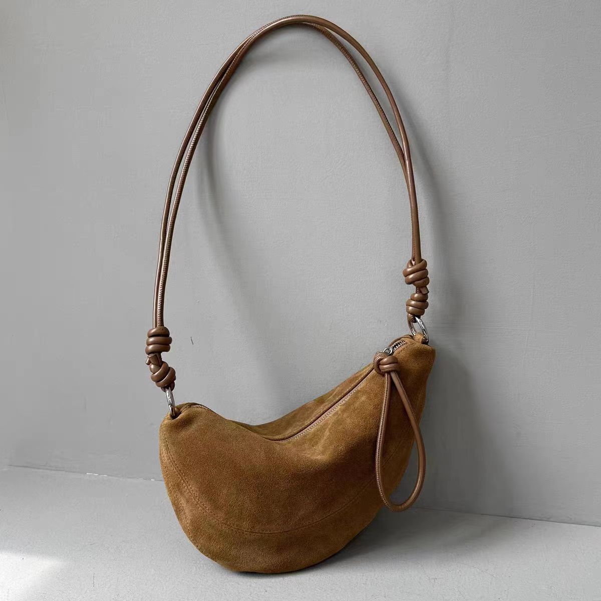 New High-End Soft Lambskin Matte Suede Leather Half Moon Pea Shape Saddle Green Coffee Women Shoulder Crossbody Bag Genuine Leather BagVoyage