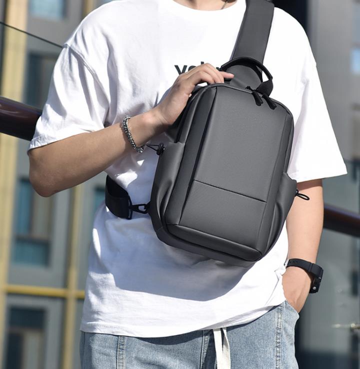 Young messenger mens chest bag retro cross body shoulder business sling bag mens casual chest bag 240824