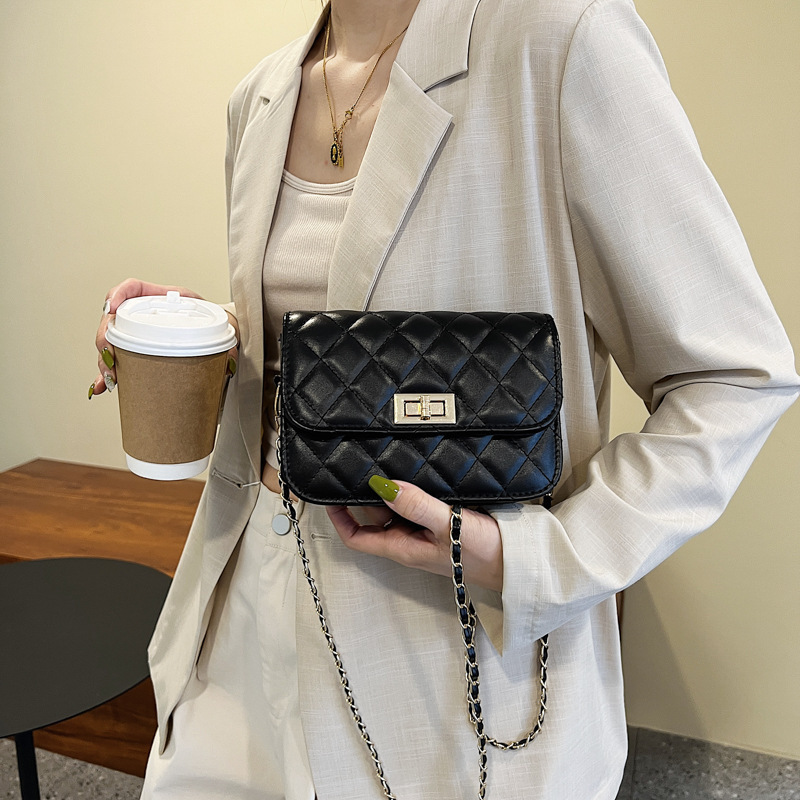 Diamond Plaid Solid Color Fashionable Simple Single Shoulder Crossbody Bag.