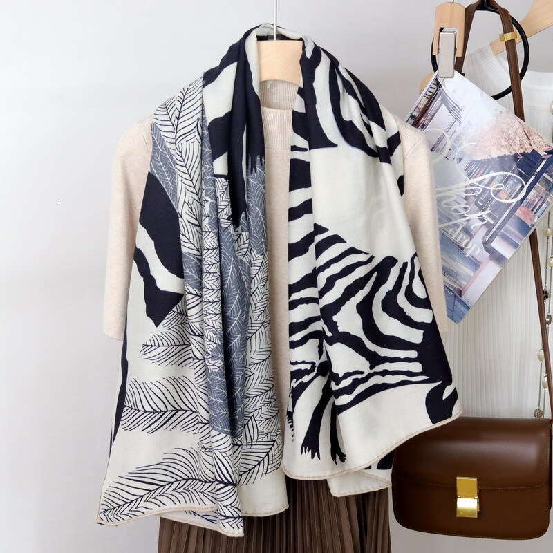 New Zebra Peg Double sided Different Color for Women's Autumn and Winter Warm Silk Wool shawl Scarf