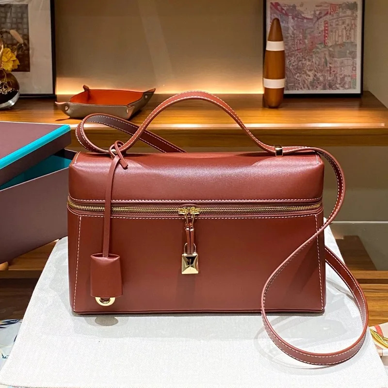 New 27cm lunch box womens shoulder cross arm lower bag double-layer cowhide fashionable crossbody bag