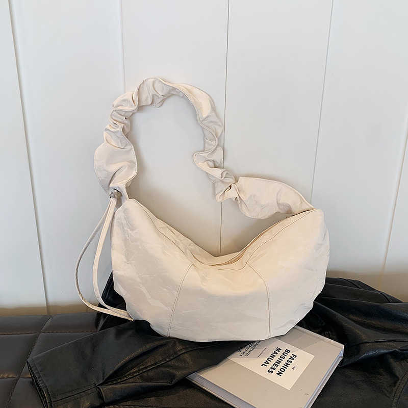 Korean version simple pleated cloud bag, small, fresh, artistic, relaxed, hand-held bill of lading, shoulder bag, drawstring shoulder strap, crossbody