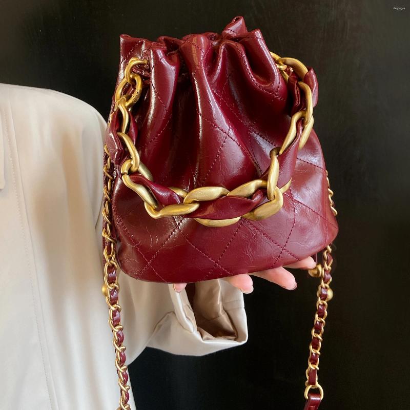Drawstring TOUTOU Genuine Leather Quilted Bucket Bag For Women With Chain Strap Crossbody Handbag Daily Use And Commuting 27ce 4