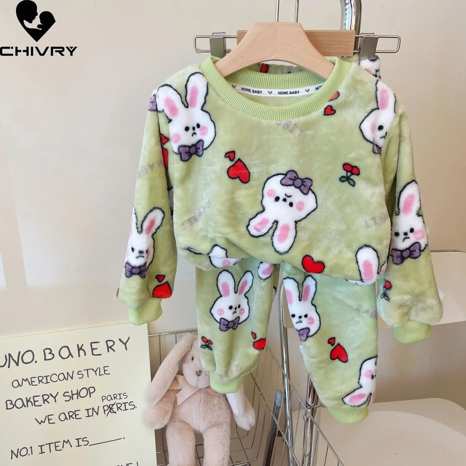 Autumn/Winter Childrens Thick Soft Flannel Pajama Set Baby Boys and Girls Cartoon O-Collar Zipper Warm Pajama Set 241118