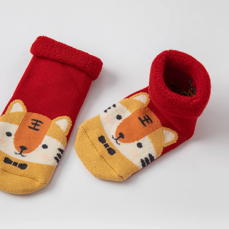 DBX18969 Dave Bella Winter Fashion Baby Neutral Christmas Cartoon Socks Fashion Childrens Girls Socks 241118