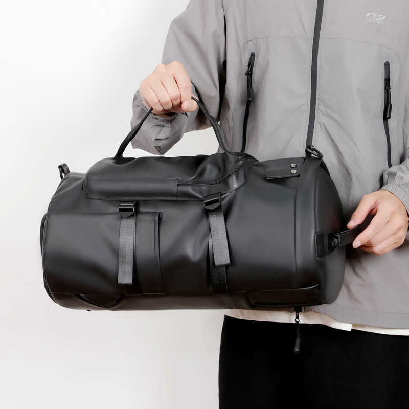 Fashionable membrane outdoor travel bag, hand-held large capacity dry wet separation fitness bag, lightweight and simple double back luggage bag
