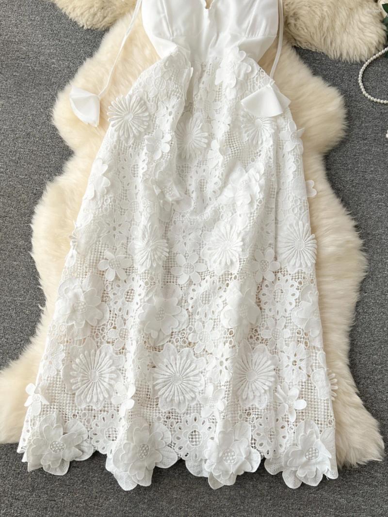 Casual Dresses Foamlina Luxury White Holiday Dress Vintage Celebrity V-neck Sling Heavy Industry Embroidery 3D Lace Long Strap