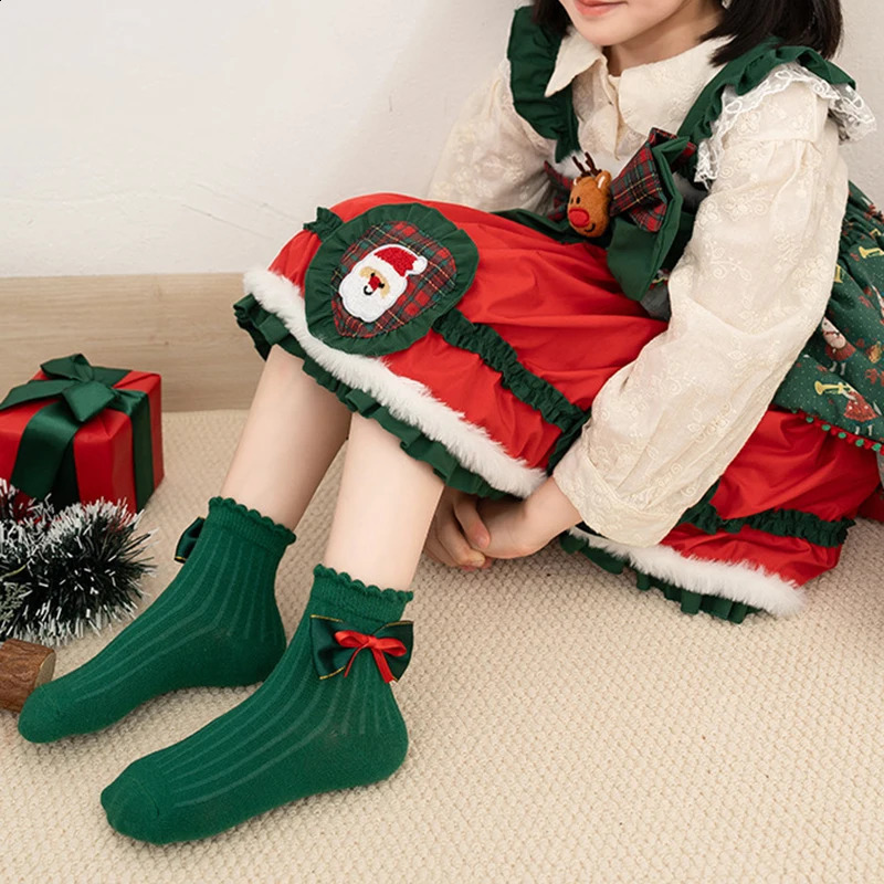 FOCUSNORM 0-12Y Christmas Children and Girls Ankle Socks 5 pairs/set Cute Christmas Plush Balls/Deer Rib Floor Socks 241118