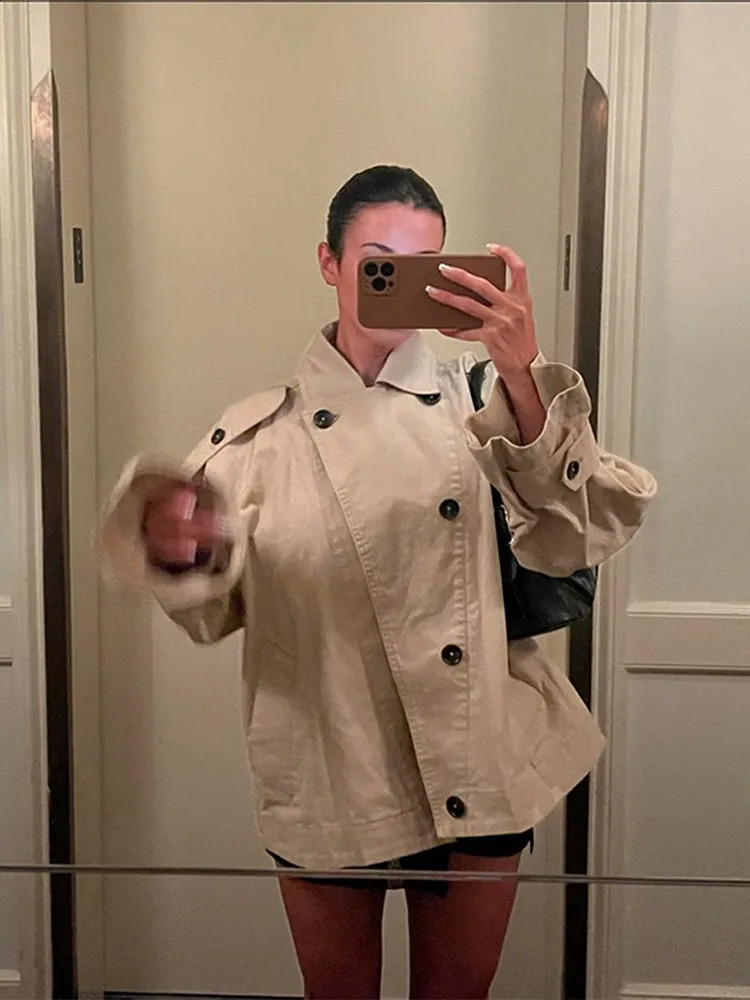 Fashion Chic Turndown Collar Short Windbreaker Women Solid Long Sleeve Button Pocket Jacket Female Casual Loose Streetwear 241118