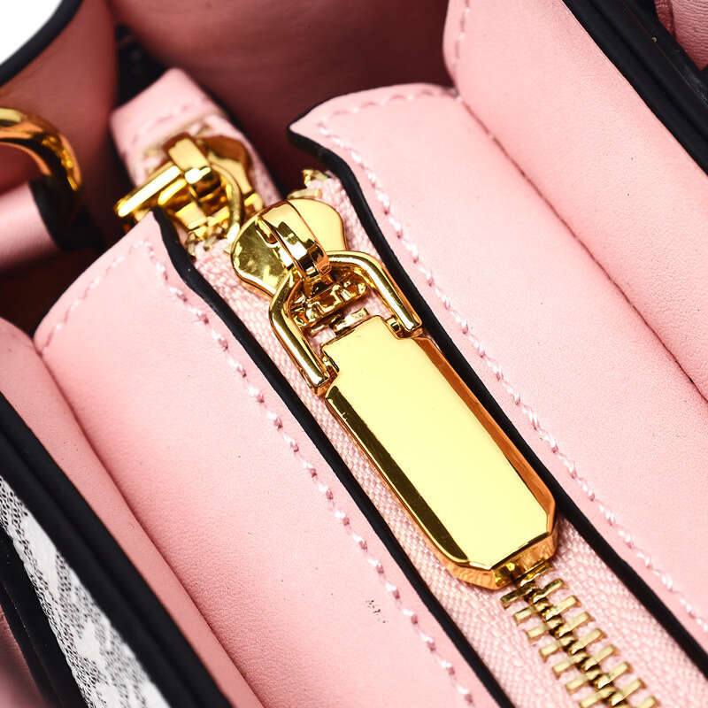 Hot selling handbags, tote women's fashionable shoulder bags, commuting handbags for work