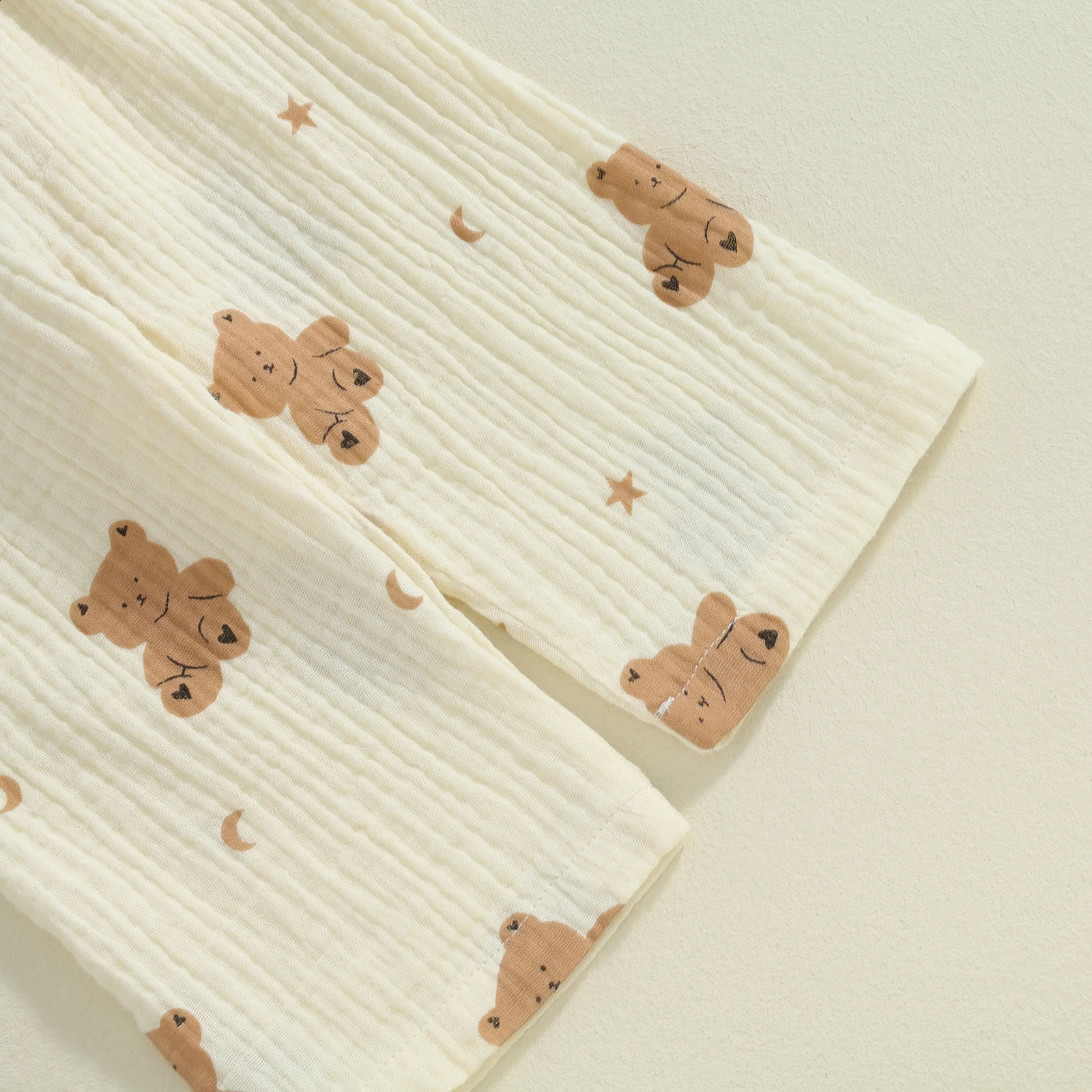 MISOWMNJOY long sleeved childrens sleepwear for girls and boys autumn and winter sleepwear set bear pattern lapel button top pants childrens casual we