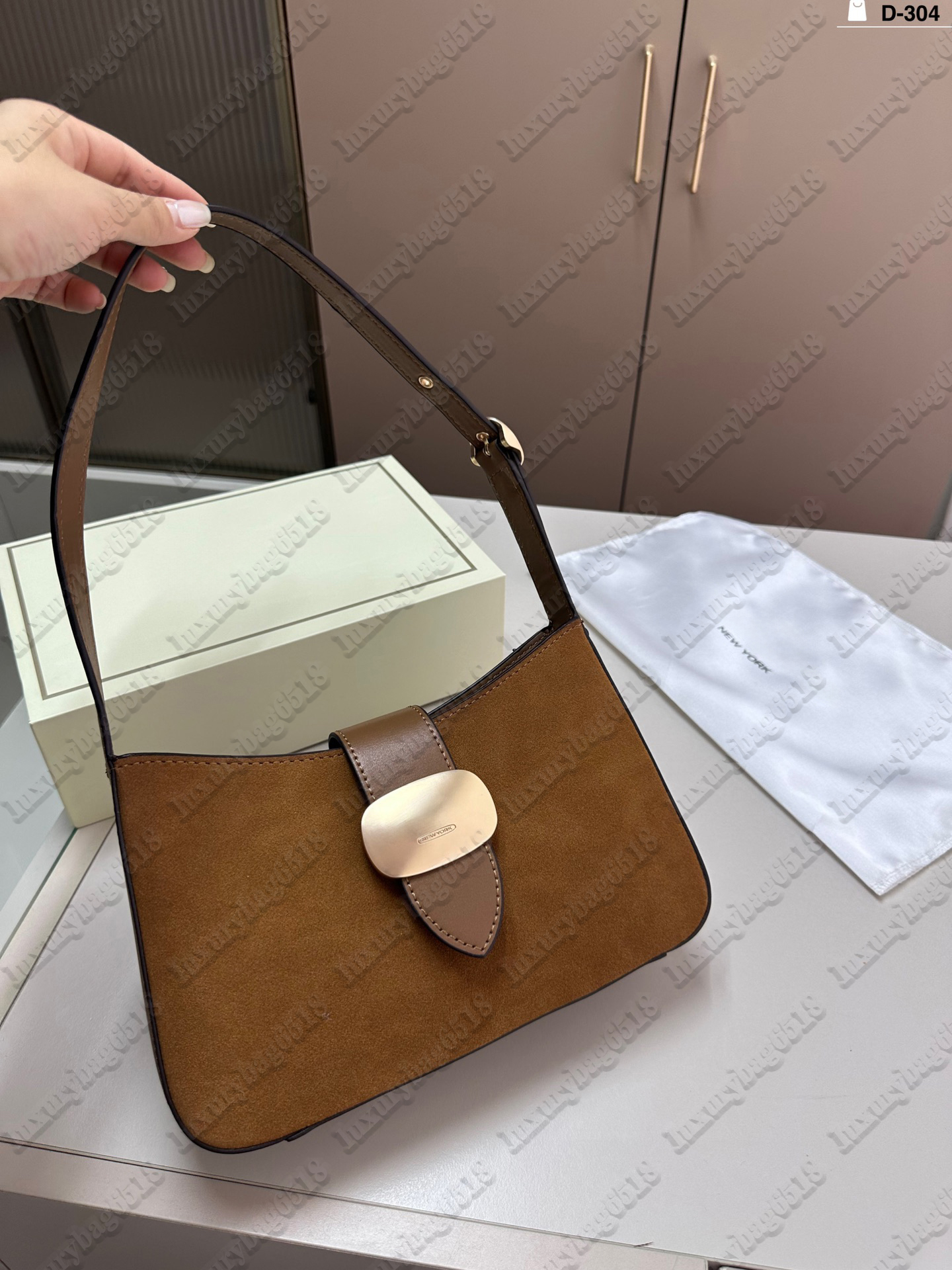 High Quality Soulder Bag Women Designer Armpit bag suede Handbag Fashion Luxury Metal Buckle Chain Ladies Purse With Box
