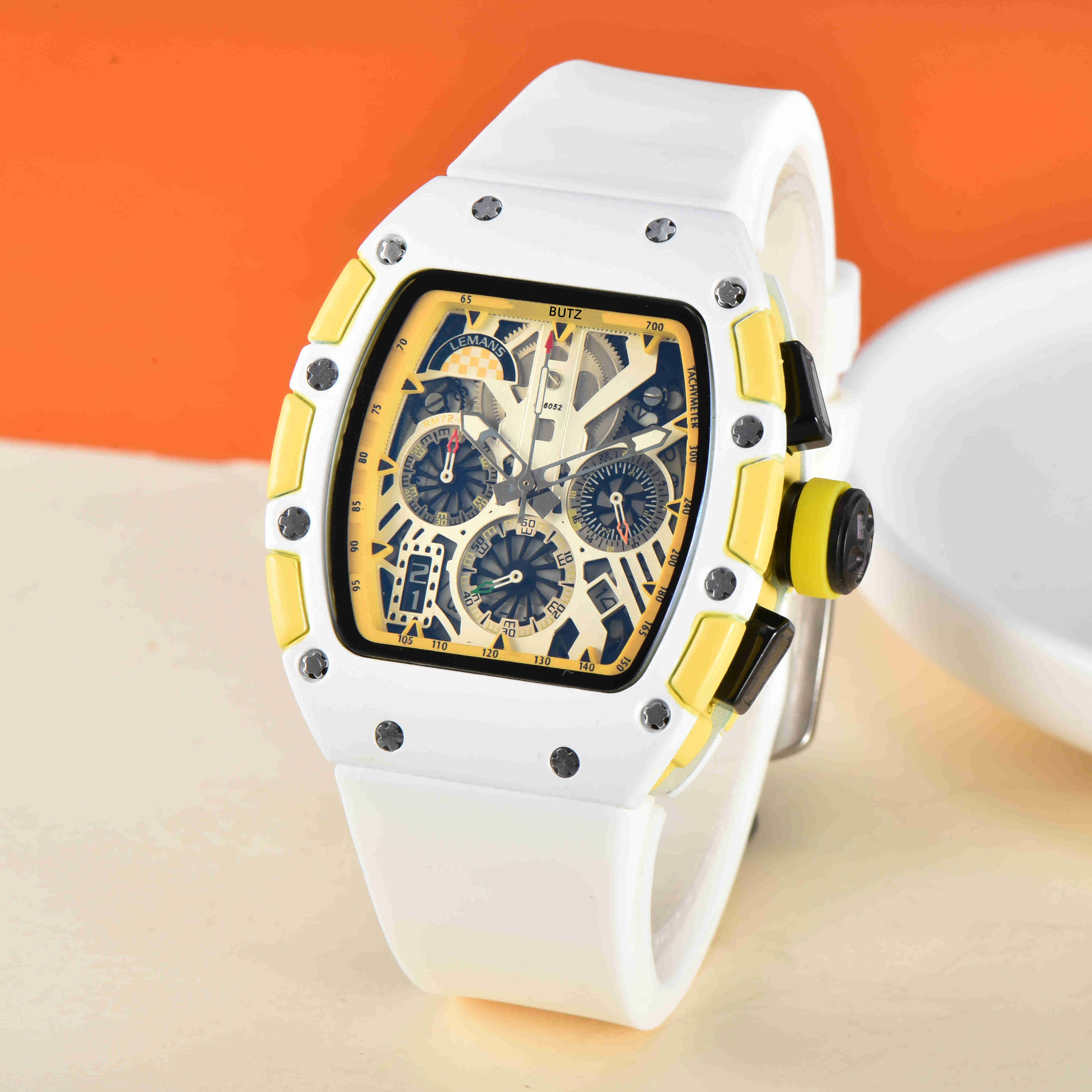 Top Men's Watch Slightly Waterproof 6-pin Running Second Watch Barrel Luxury Quartz Watches