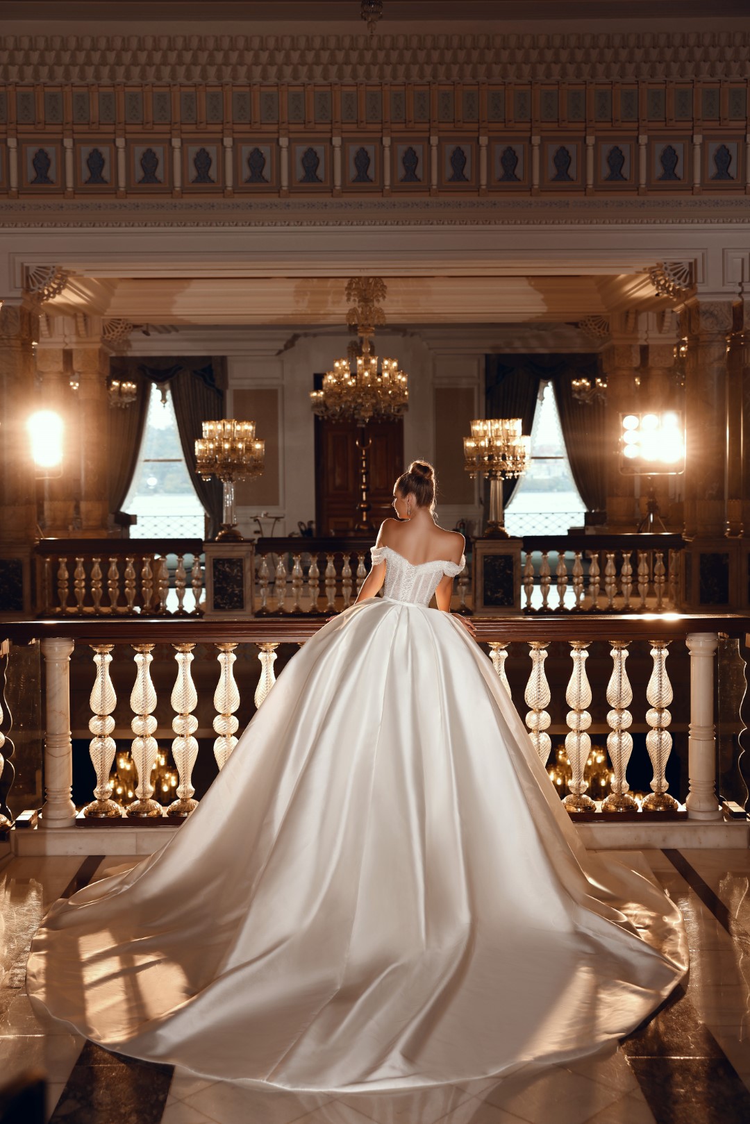 Luxury Satin Off Shoulder Sleeves Ball Gown Wedding Dress Beading Lace Elegant Boat Neck princess Bridal Gowns 2024