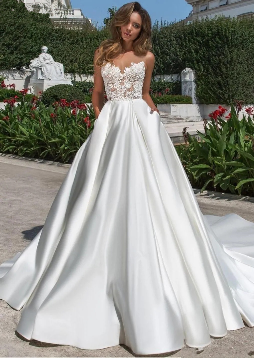Modern Satin A Line Wedding Dresses For Brides With Pockets Sheer Crew Neck Lace Size Simple Bridal Gowns Sweep Train Backless Robes de Mariee YD