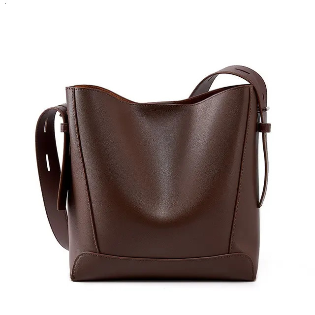 Cowhide Women's Shoulder Bag Fashion Trend Designer Bucket Large Capacity Genuine Leather Women Crossbody Bags Check BagVoyage