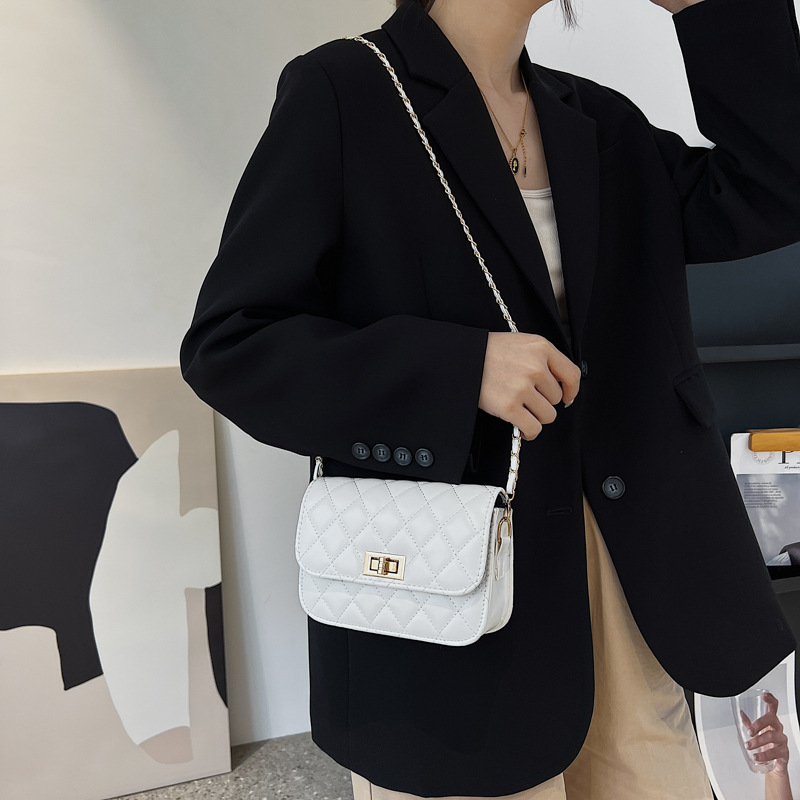 Diamond Plaid Solid Color Fashionable Simple Single Shoulder Crossbody Bag.