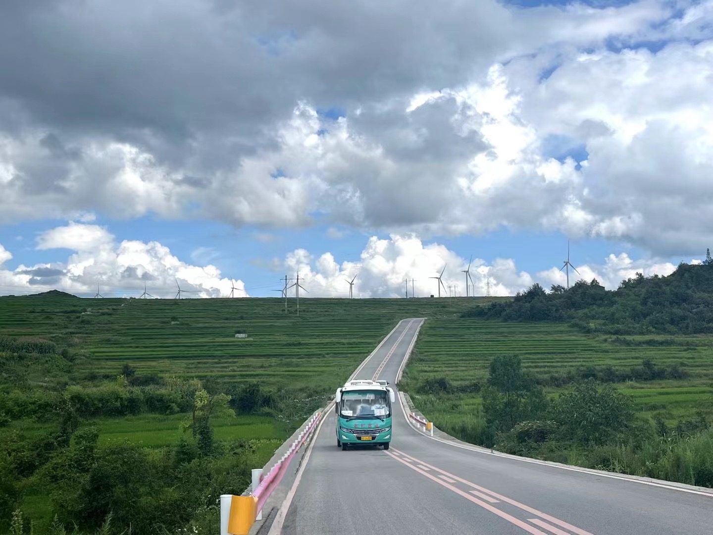 23ss Kids Fashion T-shirts Short Sleeve Tees Tops Boys Girls Children Casual Letter Printed Pattern T-shirts Pullover Offline customer t shirts 1109