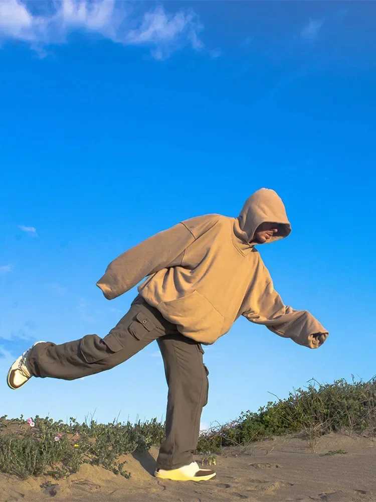 High Quality Oversi Cropped Hoodie Plover Mens Fashion Solid P Kangaroo Pocket Sweatshirt M Street Loose Warm Hoodie T241118