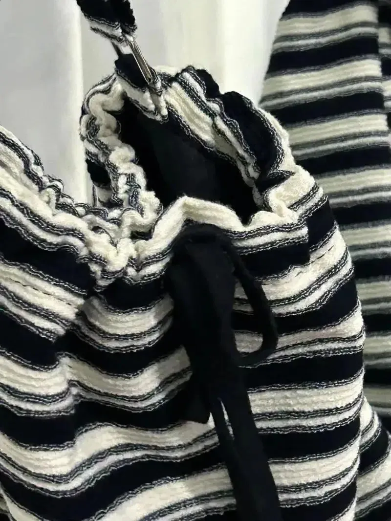 Miyagawa Autumn Striped Womens Fashion Drawstring Canvas Bags Korean Versatile Casual Crossbody Bag