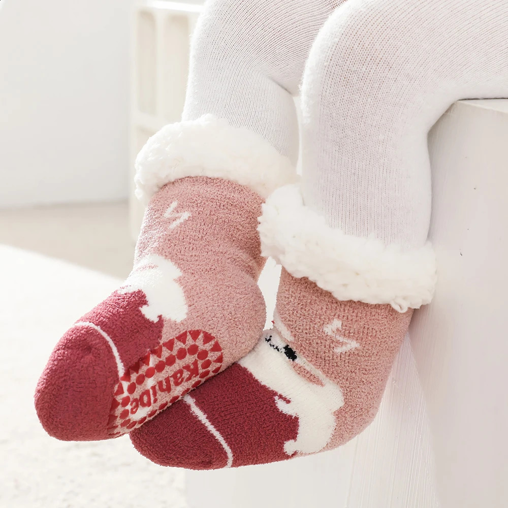 born winter anti slip long socks with printing for young children girls boys and children high socks for warm knees during the Year 241118