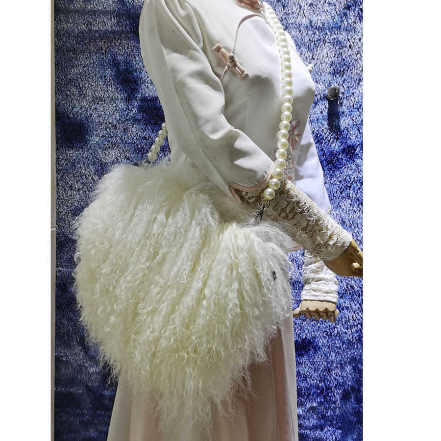 Totes Handbags Fur Tote Bag Beach Bag Single Shoulder Diagonal Crossbody Bags Tassel Fur Designer Bag 241104