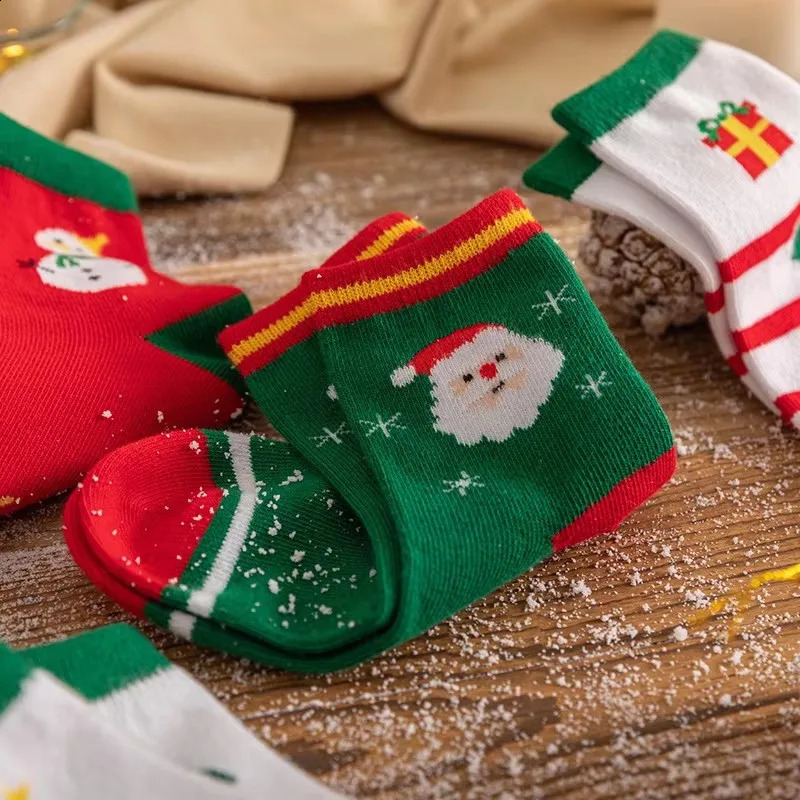 Christmas Children Socks 5 pairs/lot Socks for Girls Boys Autumn Winter Warm Childrens Year Soft Socks 241118