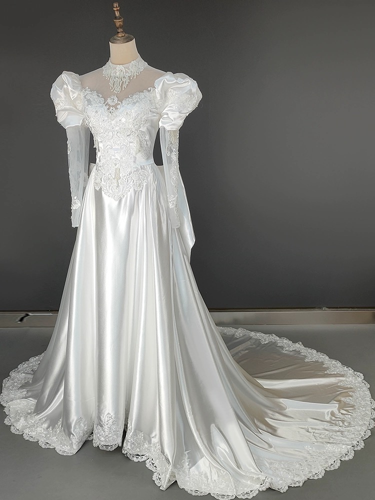 2024 Elegant Satin Church Wedding Dress Vintage Pearls Beaded Ruched A Line Wedding Bride Gowns Arabic Dubai Sweep Train lace Plus Size Wedding Dress 