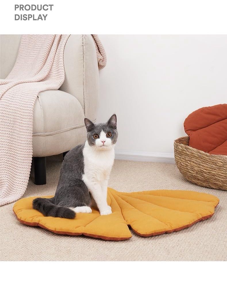 Cat Bed Mats Soft Cotton Leaf Shaped Kitten Cat Puppy Dog Bed Mat Sleep Blanket Home Pets Double Sided Pad Floor Rugs Washable