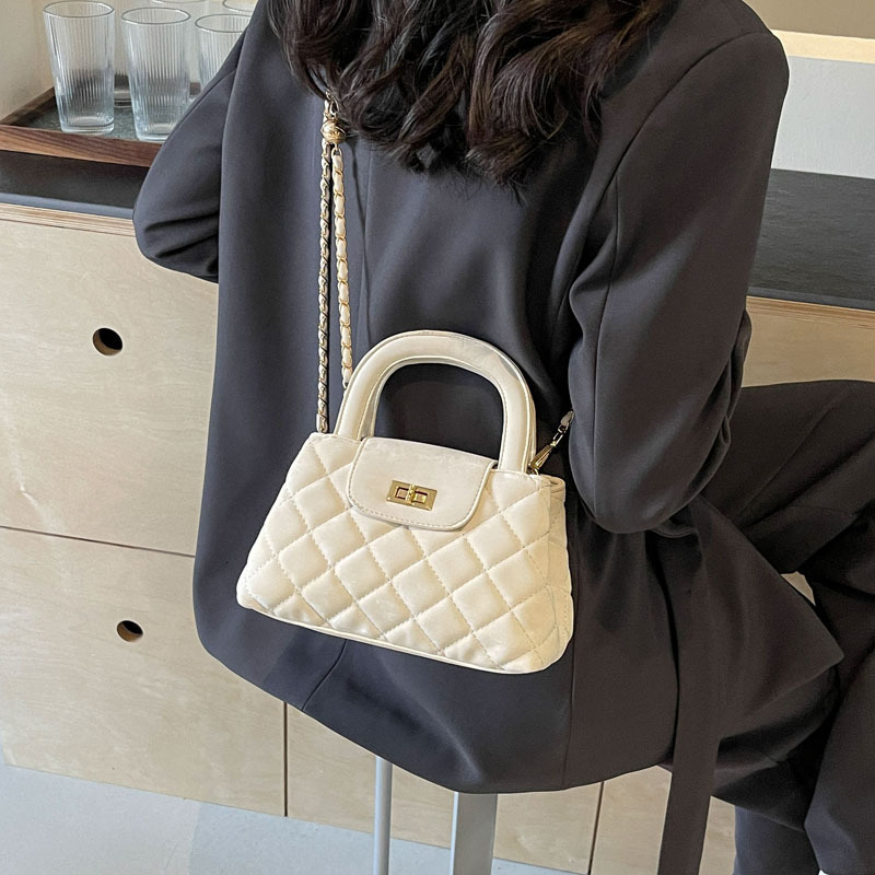 New High-quality Design Handbag For Women's Shoulder Grid Cross Style 2025 Fashion Handbagree