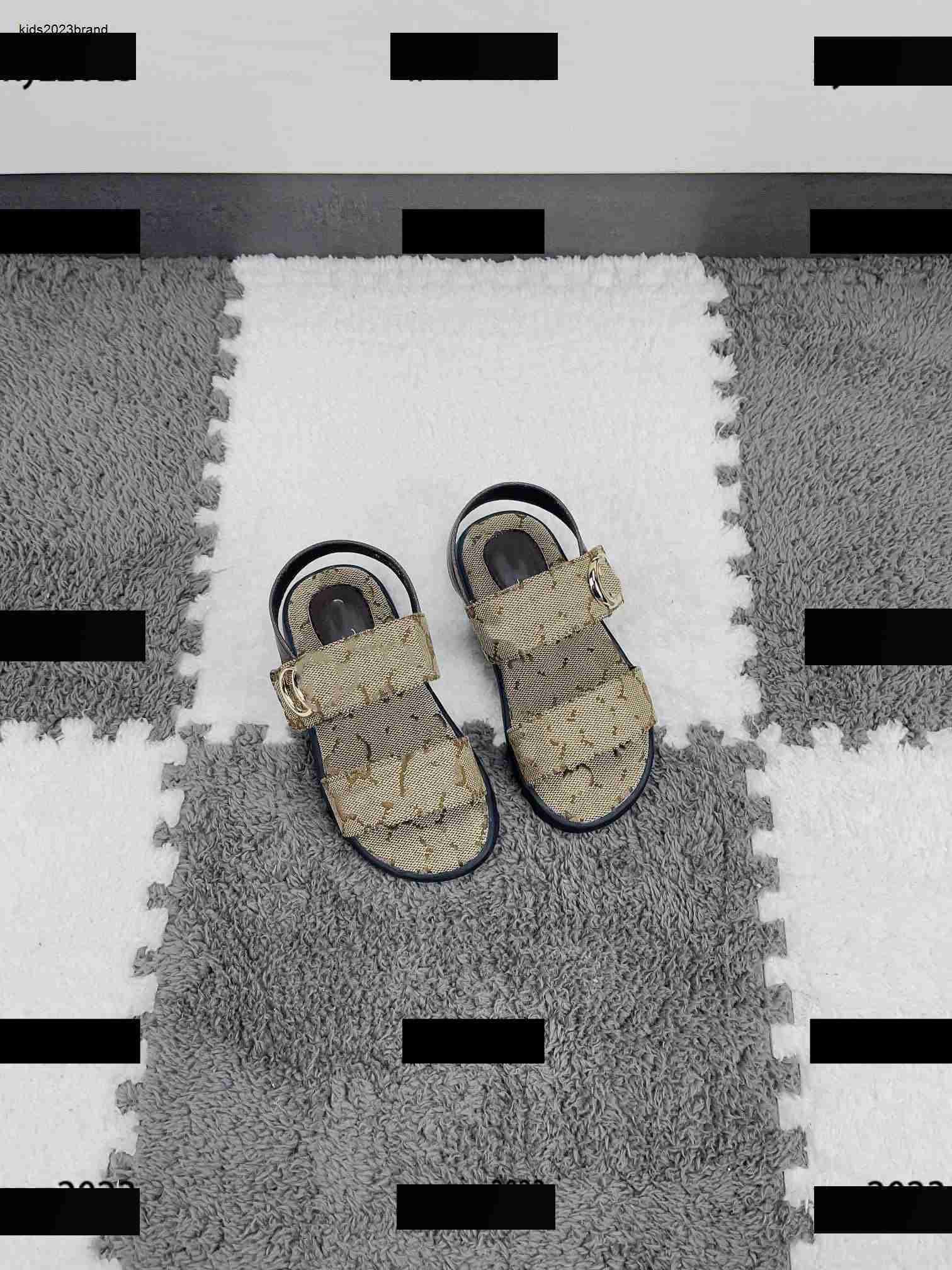 Khaki kids shoes Summer Fashion designer baby Sandals Metal letter decoration Slippers Box Packaging Children's Size 26-35