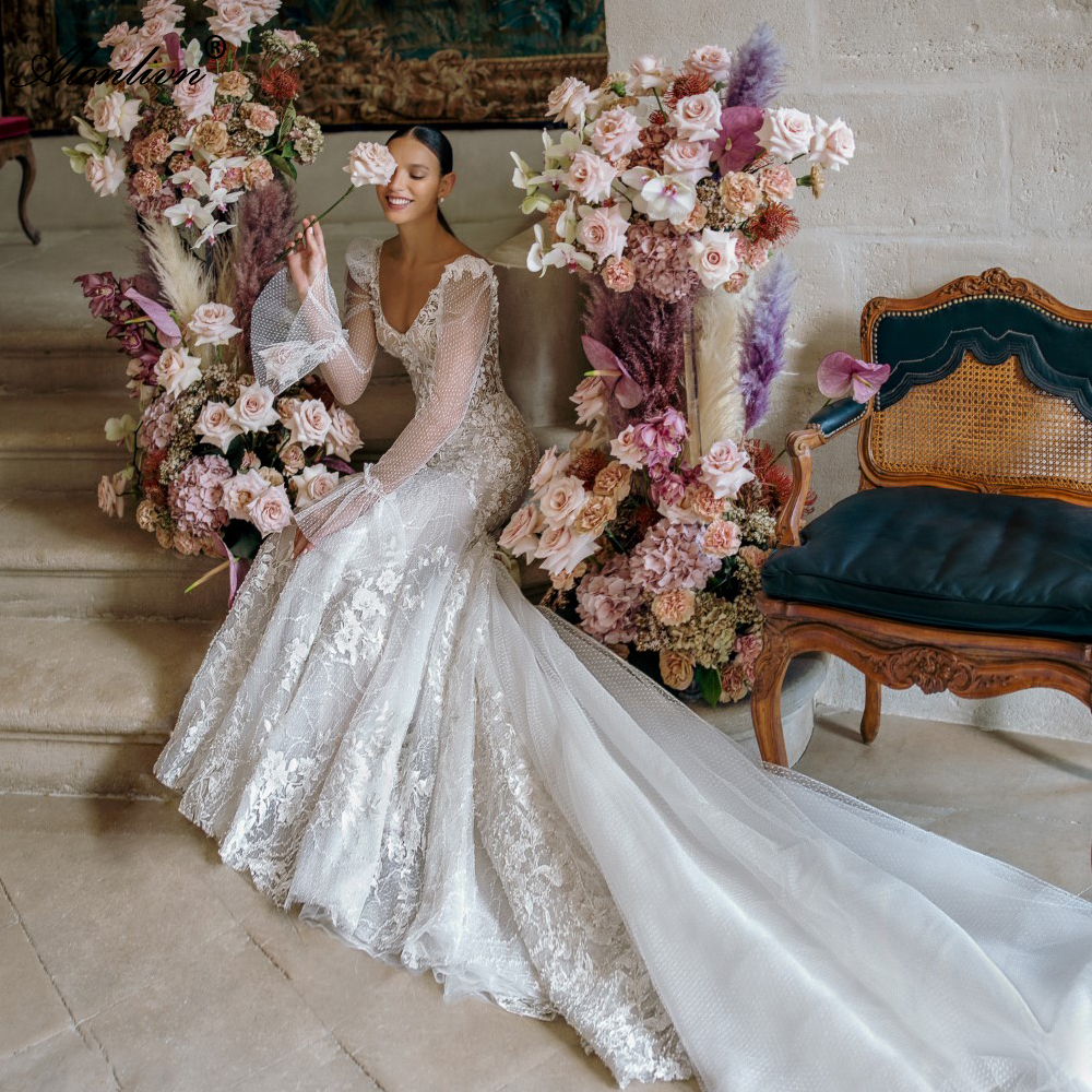 New Style Beading 3D Embroidery Lace V-Neck Mermaid Wedding Dress With Full Sleeves Backless Trumpet Bridal Gowns