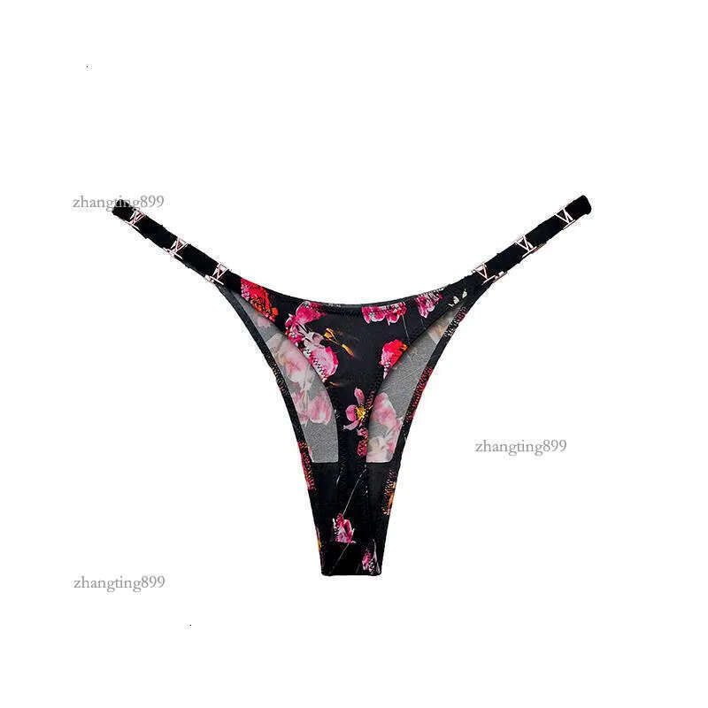 Women's Panties 3 Pcs Thongs Metal Luxury Ice Silk Sexy Underwear Fitness Low Waist Satin Sex String Seamless Briefs