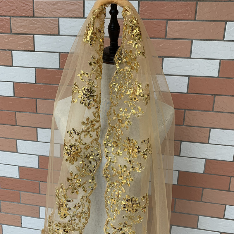 2024 Gorgeous 3M Wedding Veils With Lace Applique Edge Long Cathedral Length Veils One Layer Tulle Custom Made Bridal Veil
