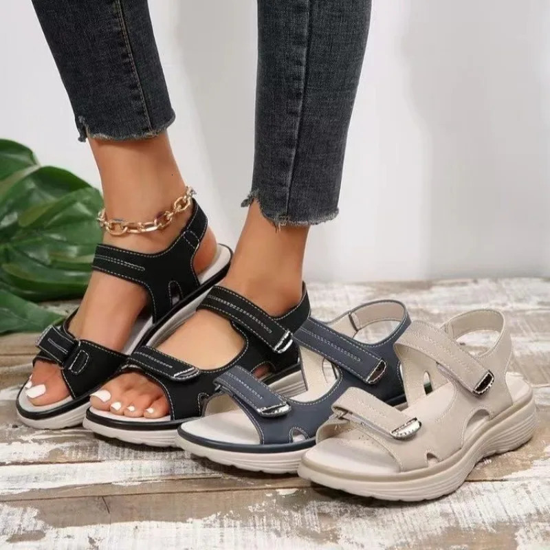 Summer 2024 Leather Sandals Sports Style Wedge Lightweight Large Size Slippers for Women 241118