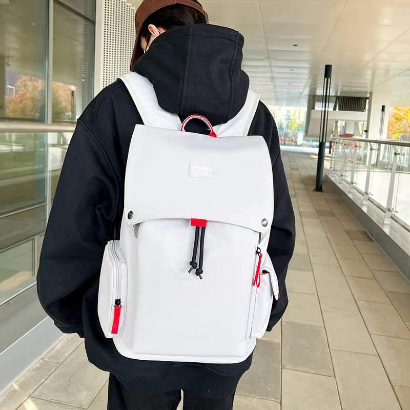 Premium Sense Large Travel Bag Made from Oxford Fabric for Extended Use