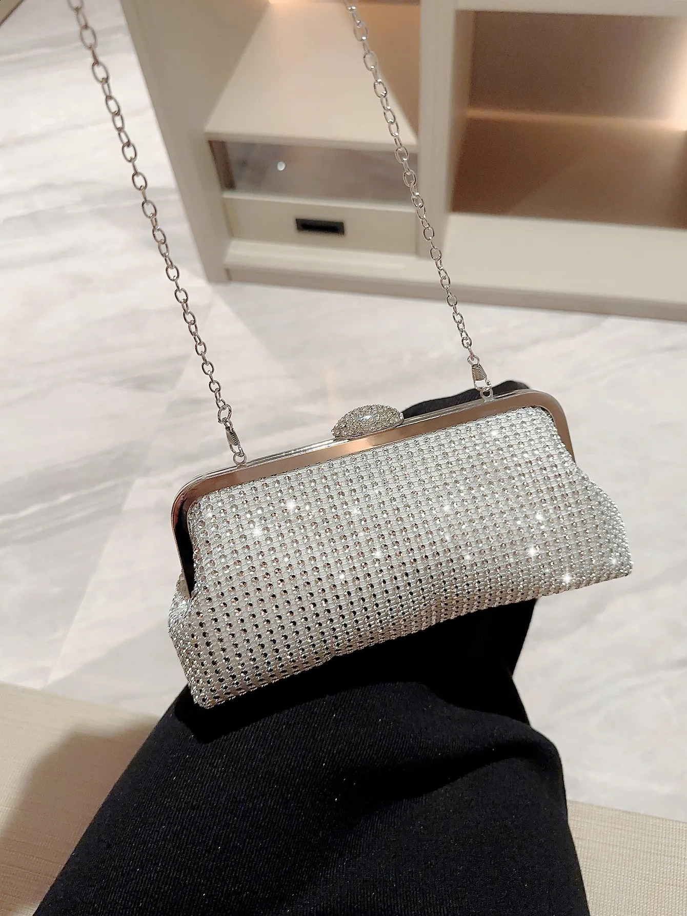 Womens Fashion Shiny Evening Bag Clutch Party Prom Dress Chain 241115