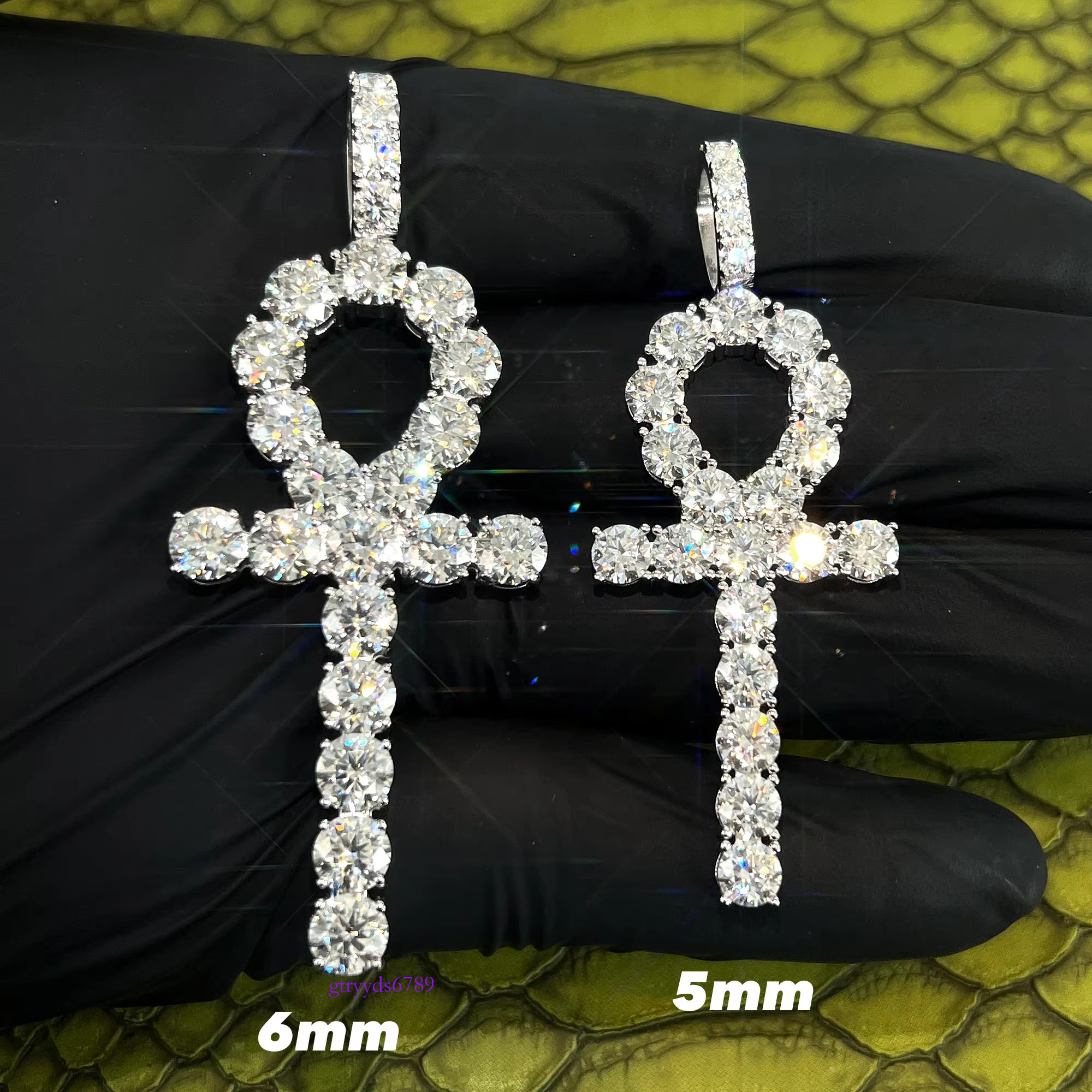 Hip hop Bg Iced Out 5mm VVS Gender Symbols Sterg Sier Moissanite Dia Ankh Cross Pendant