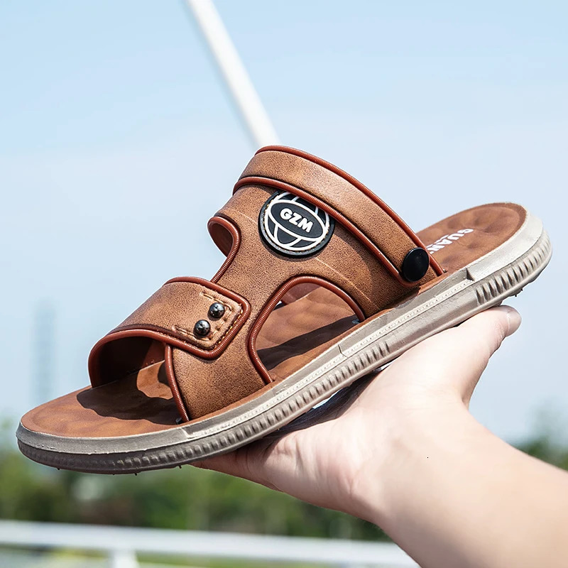 Fashion Men Sandals Breathable Comfortable Mens Slippers Nonslip Wear Resistant Beach Shoes Outdoor Male Garden Walking 241118