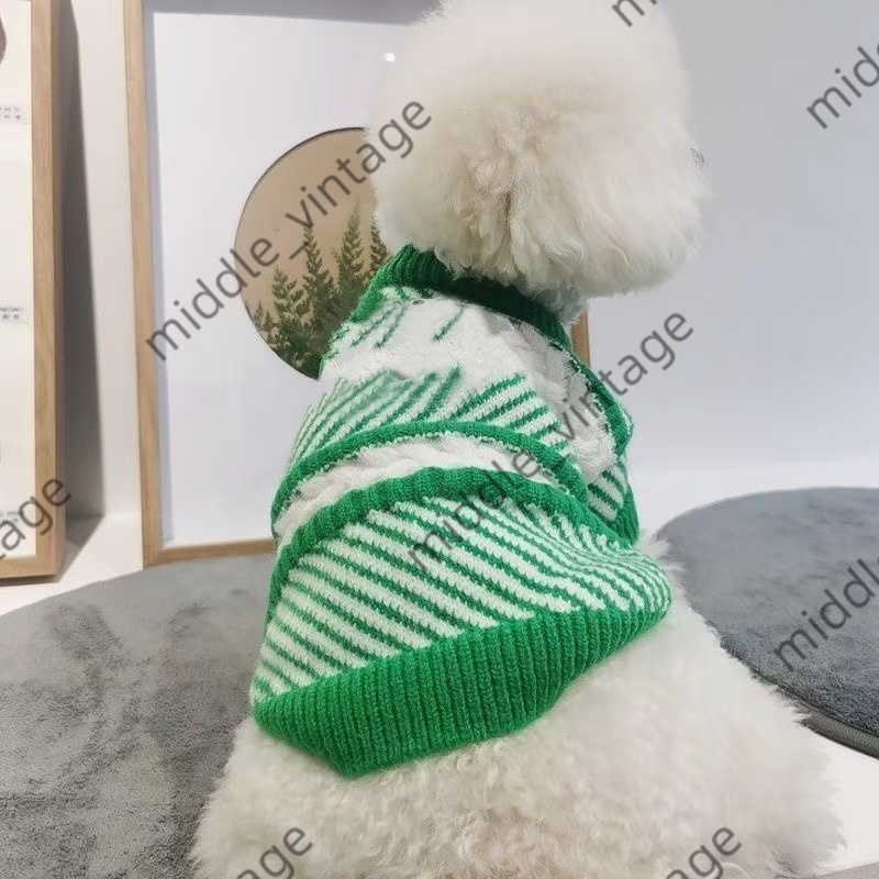 Fashionable Pet Knitted Sweaters Designer Dog Clothing Outdoor Companion Cat Clothes For Small And Medium Dogs