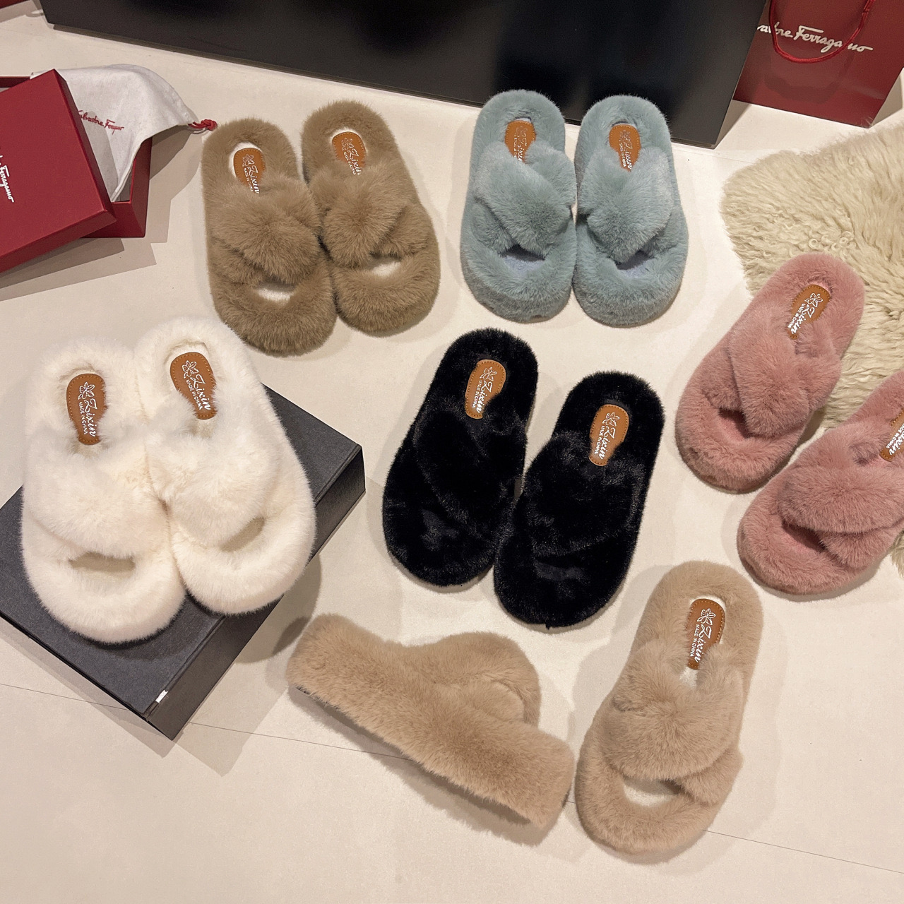 band Cross slippers women cut-out solid color slides ladies comfy indoor flipps rabbit fur New open toe femmes pantoufles