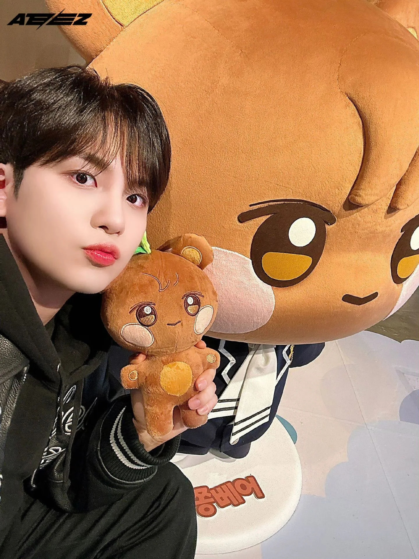 Kpop ATEEZ PopUp Store Doll 30CM Aniteez Cartoon Cute Soft Short Plush Doll Keychain Yeosang Yunho Hongjoong Collection Gift 240409
