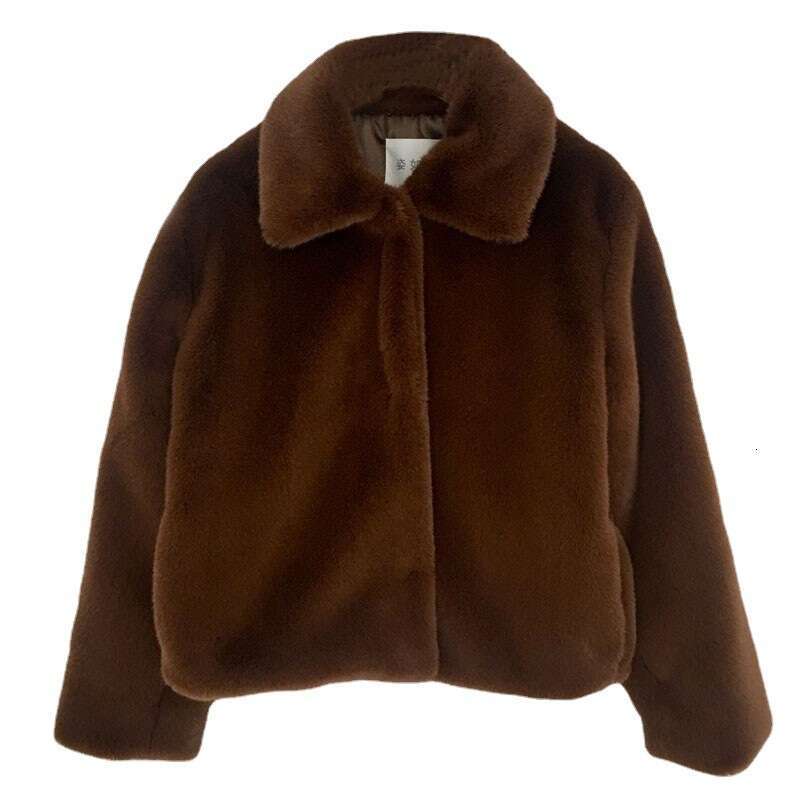 Autumn winter new Korean version faux fur short style square neck plush jacket for women, loose thick, not shedding fur, fashionable and versatile