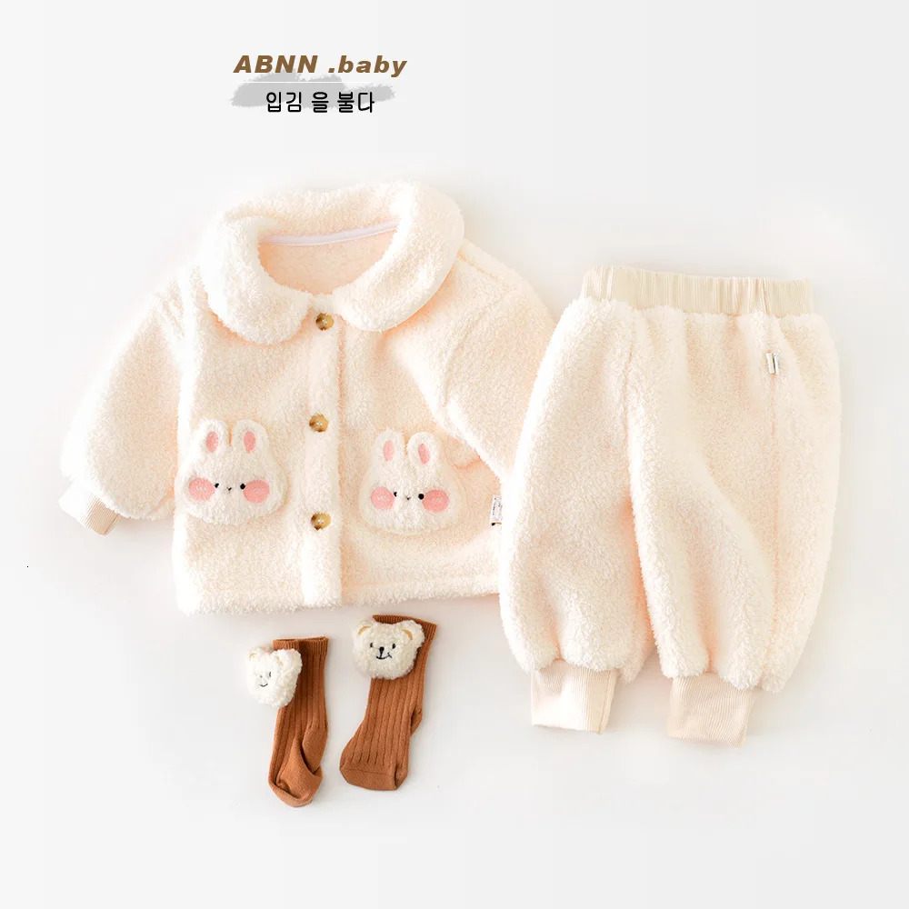 Autumn and Winter Baby Girls 2PCS Family Clothing Wool Cartoon Warm Thick Coat Solid Velvet Pants Set Preschool Girls Sleepwear 241118