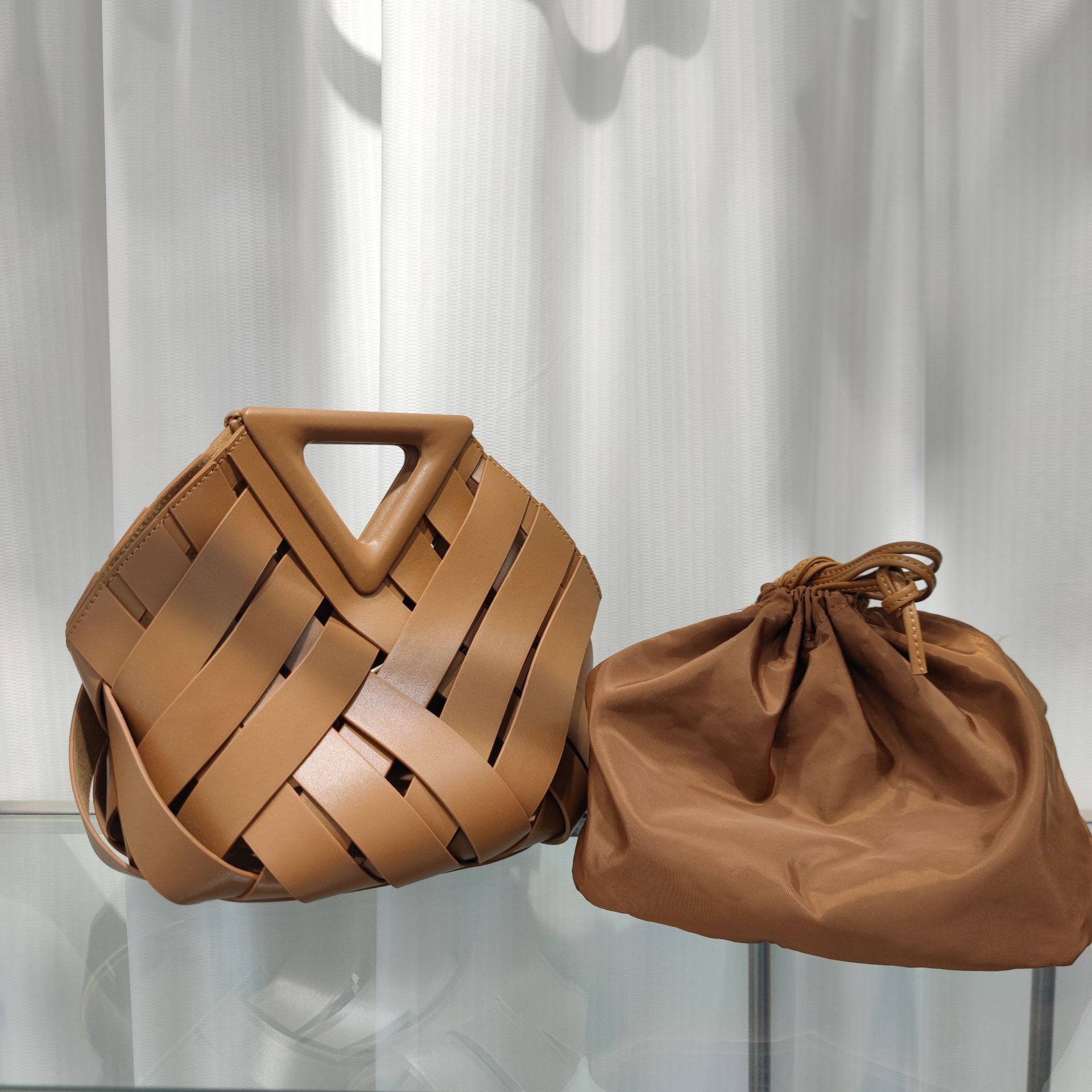 Women's Original Designer Hobo Knotted Bag Handbag Weave Big Hollow Out Shoulder Bags For Women Bolsos Patent Leather BagVoyage