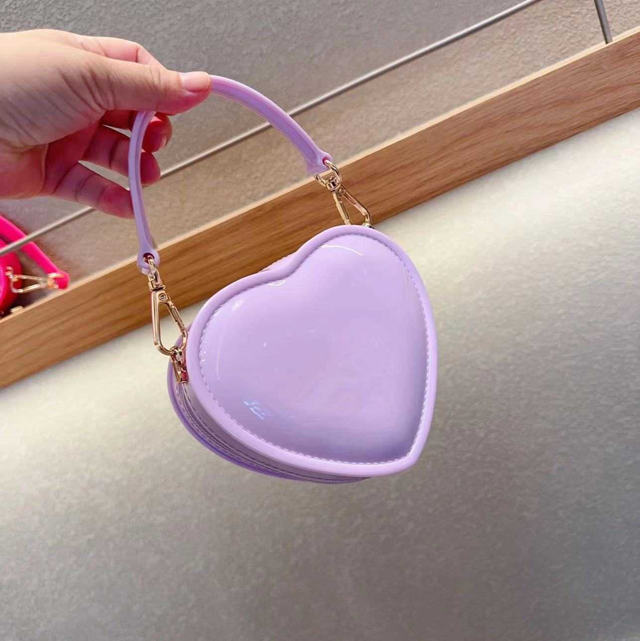 New Korean version Little Fairy Peach Heart Jelly Bag Fashion PVC Cute Style Mini Personalized Love Bag ins