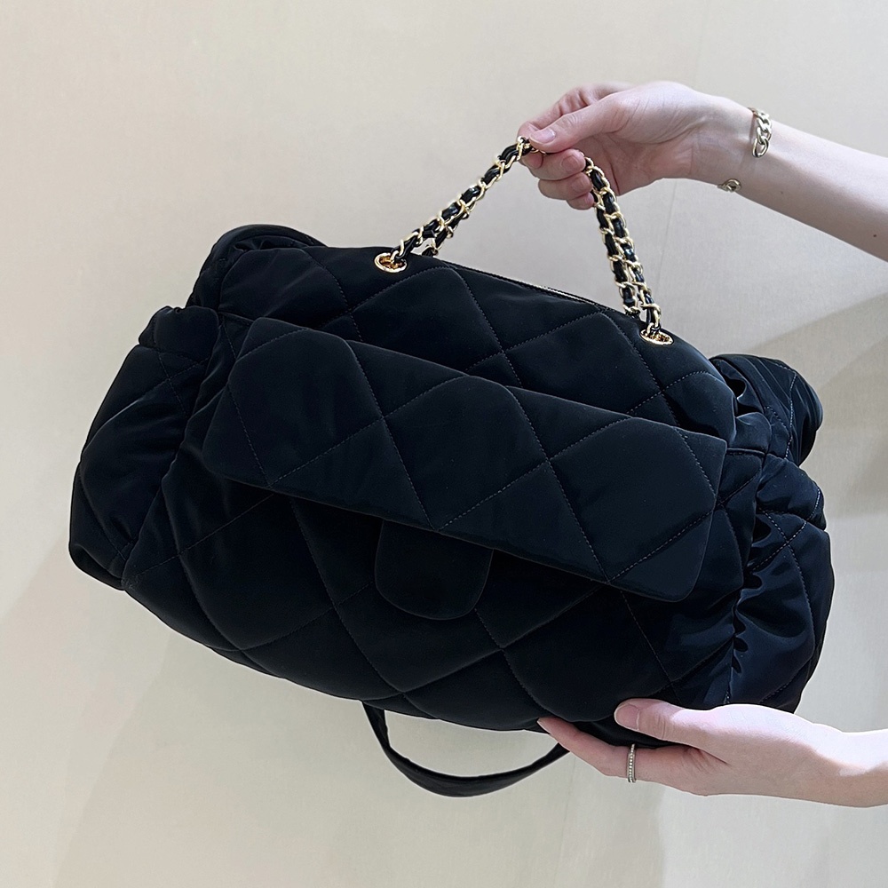 Two Sizes Velour Large Capacity Shoulder Bag 32/44CM Luxury Handbag Diamond Plaid Underarm Bag Evening Clutch Gold Hardware Crossbody Designer Street Casual Bag