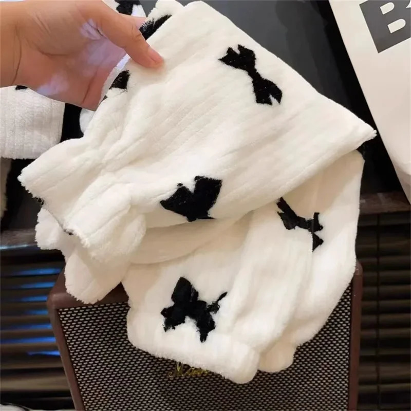 Childrens Fashion Long Sleeve Coral Plush Pajama Set Soft Autumn/Winter Girls Warm Home Fur Two Piece Set 241118